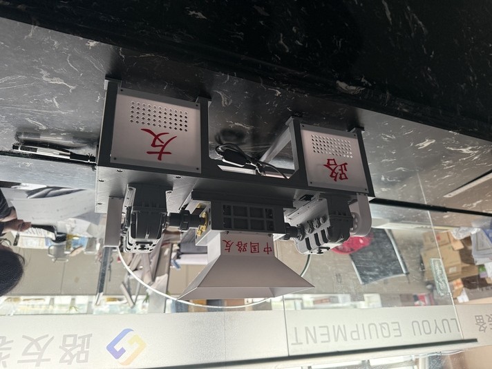 為給客戶帶來更好的觀感體驗，路友將撕碎機做成了1：1的模型